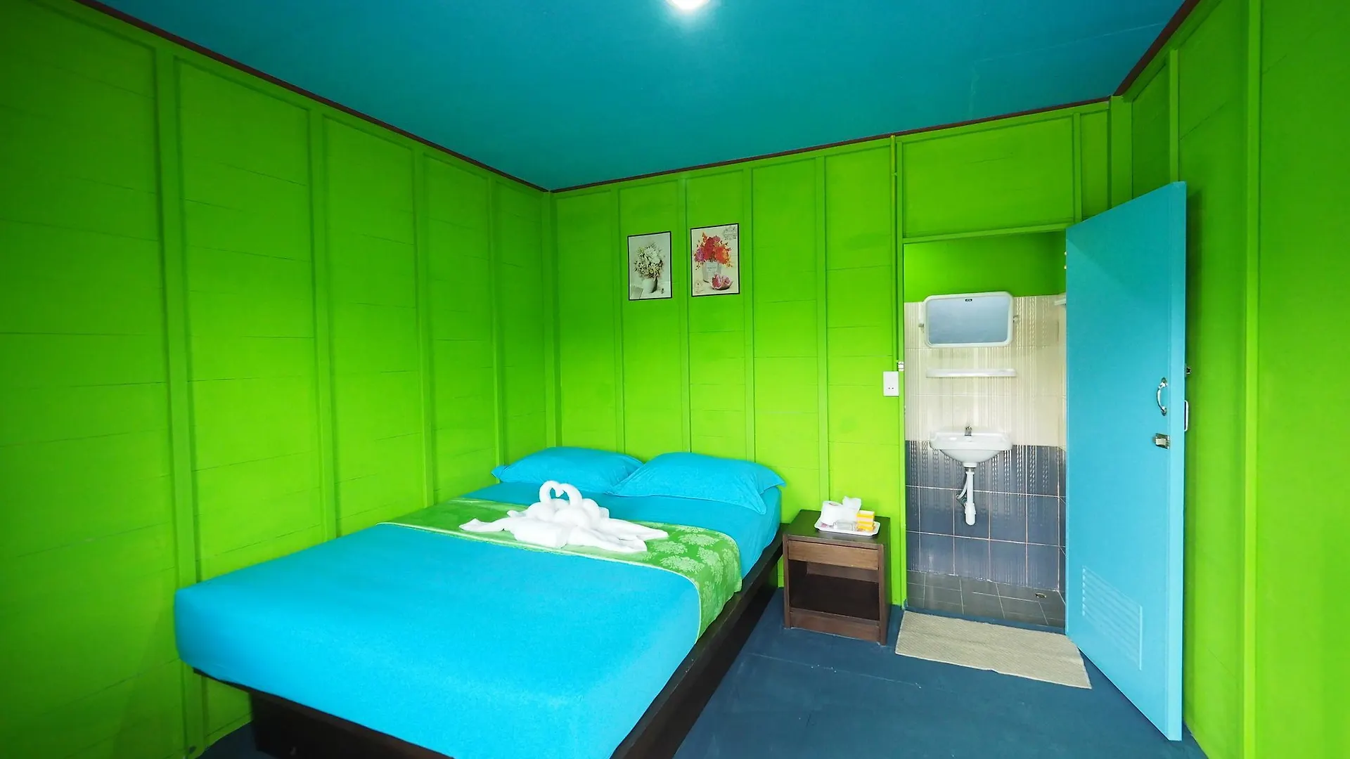 ホテル Anyaman Lanta House Ko Lanta 2*,  タイ王国