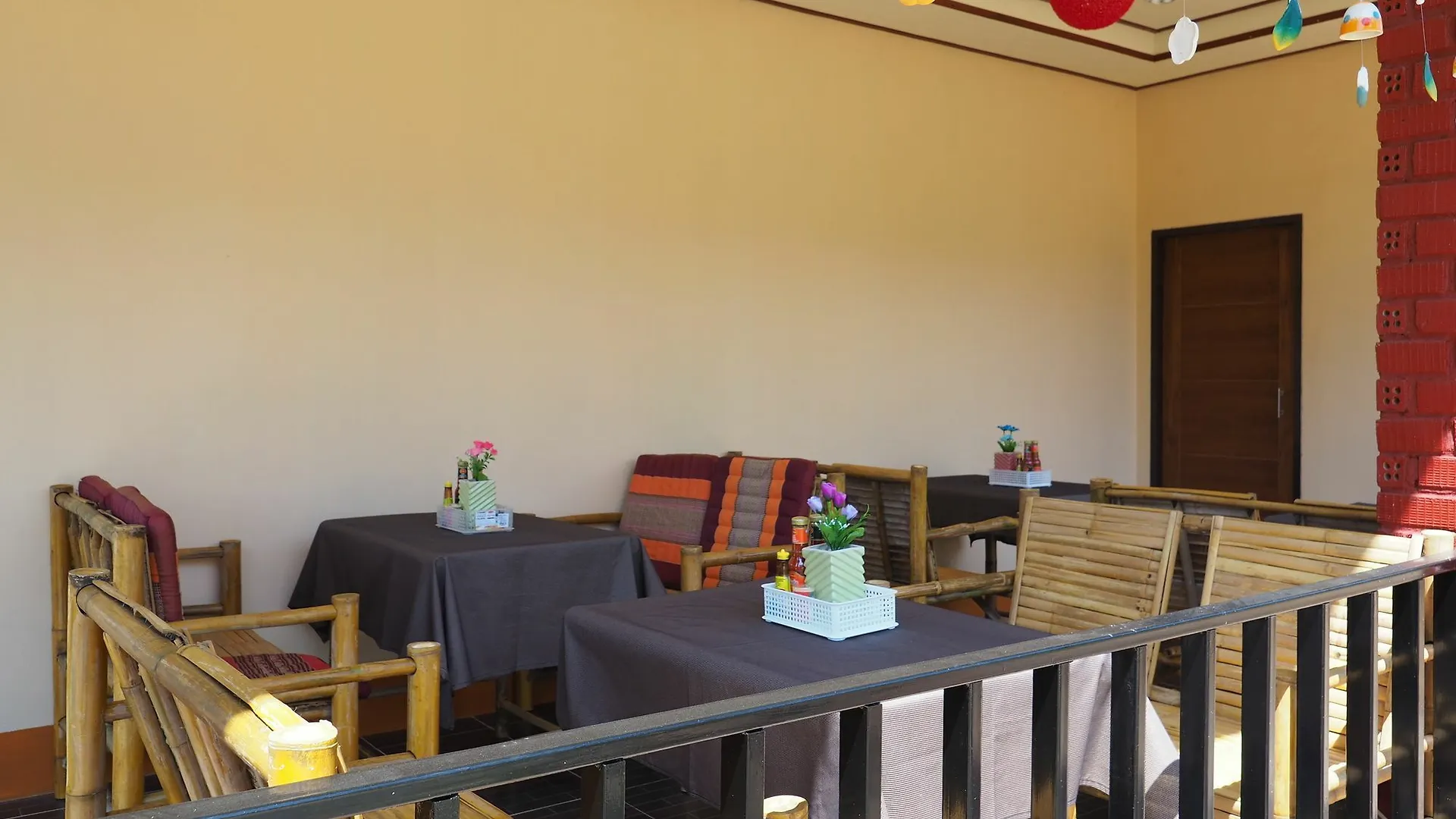 Anyaman Lanta House Hotel Ko Lanta 2*,
